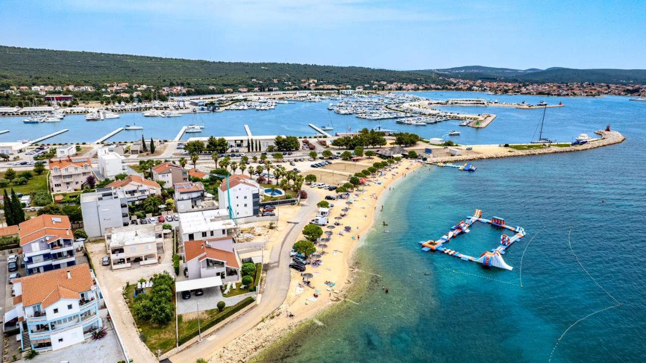 Apartments Villa Rudi بيبينيا المظهر الخارجي الصورة